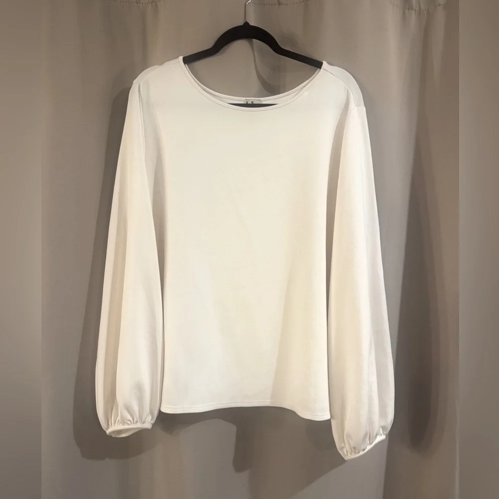 Worthington Long Sleeve White Women's Top